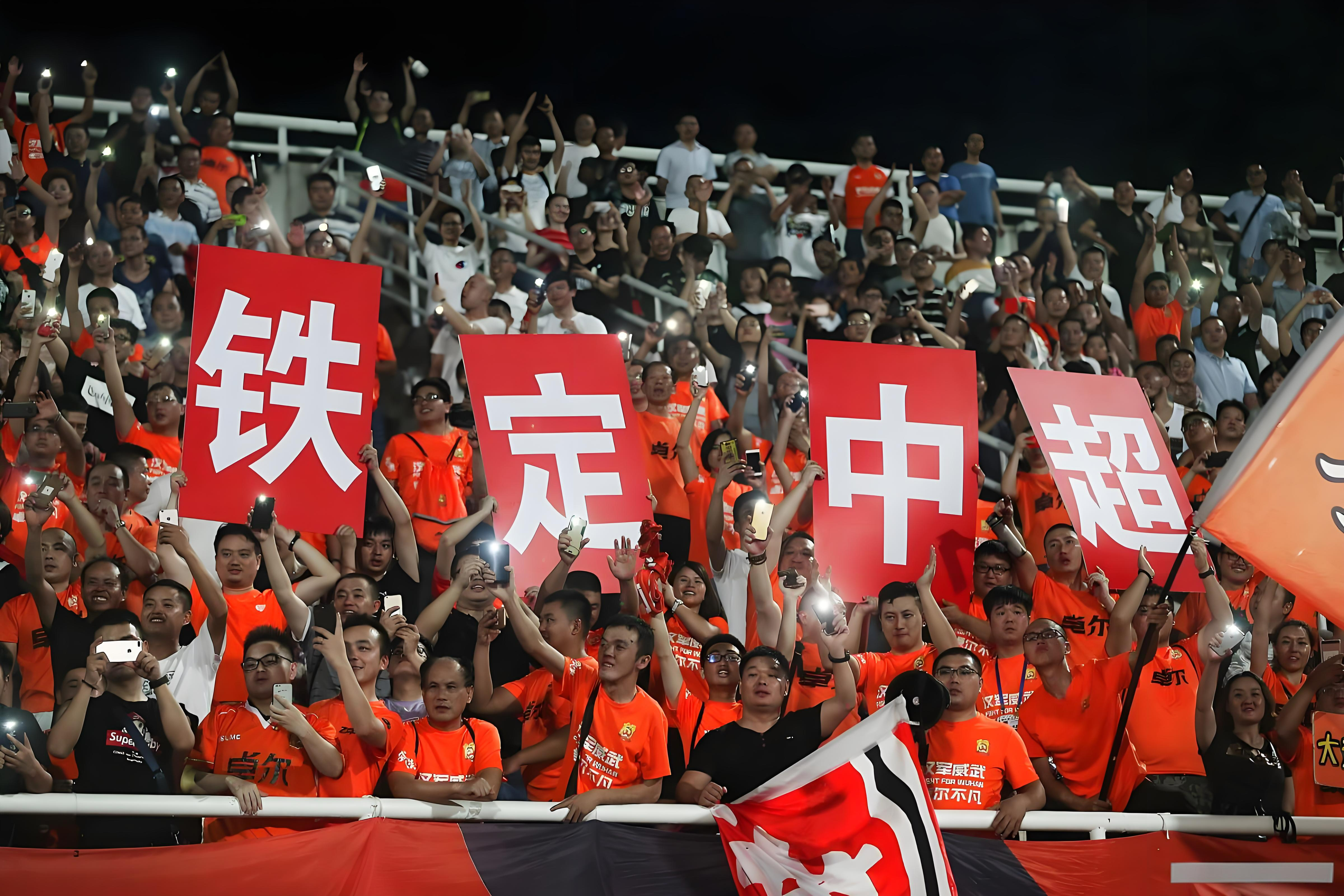 贝博官方入口-太狠了！拜仁慕尼黑迎来里程碑备战中超转折点上海海港再遭质疑，国际比赛日广东宏远篮板制胜的简单介绍